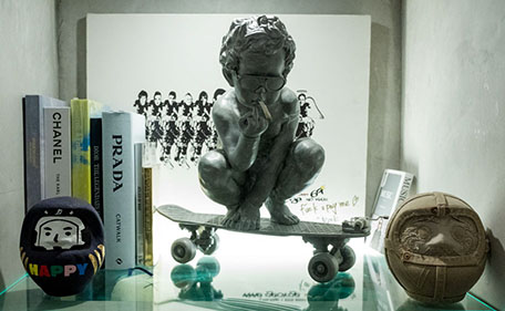 ポップアート×音楽×美味=至福の寛ぎ 斬新な趣向で寿司を味わうセレブ御用達の隠れ家