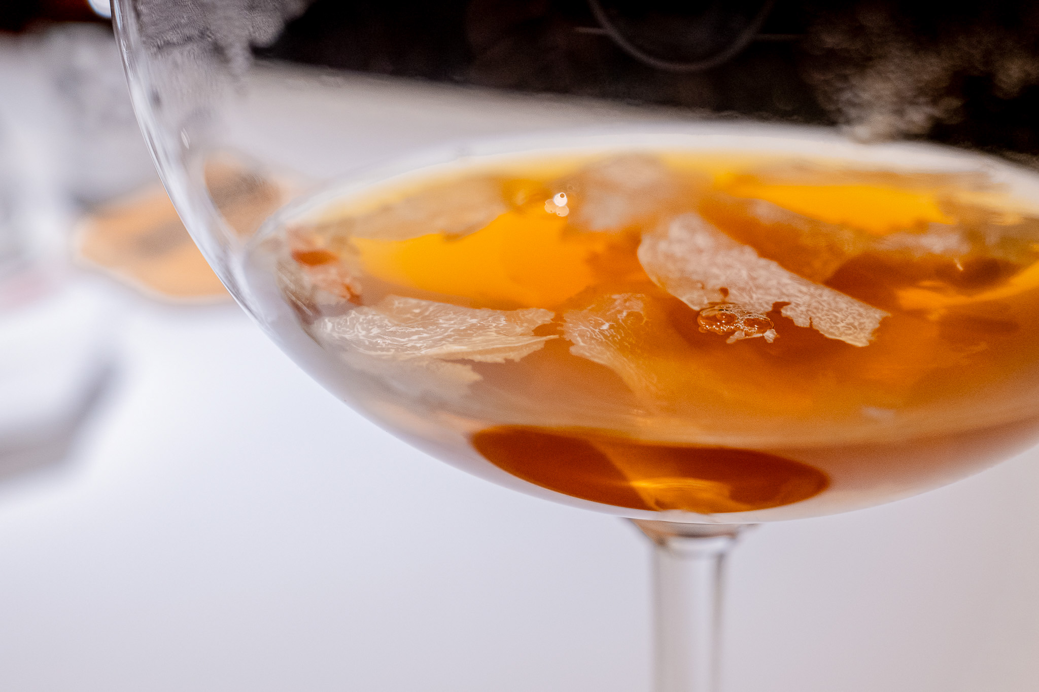 “トリュフをまるごと楽しむ”を超えた、加山シェフが描く自由なイノベーティブ・フレンチ